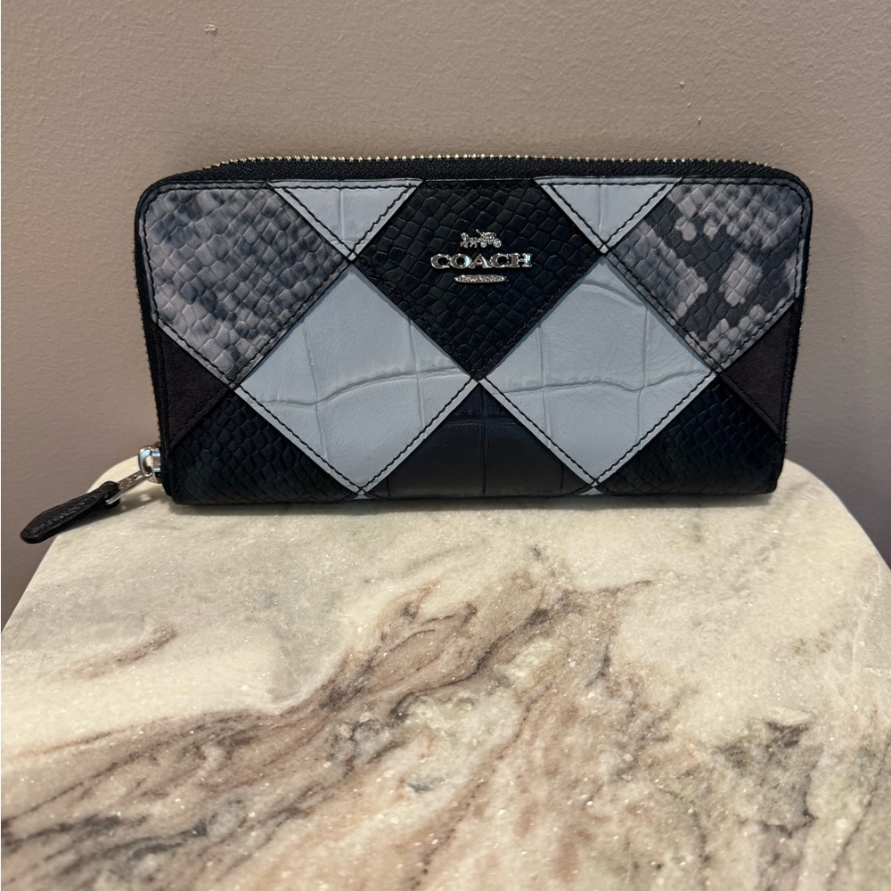 Coach leather wallet